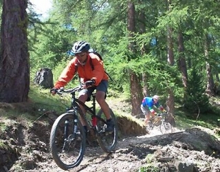  Ciclismo de cerro en el Col du Granon 